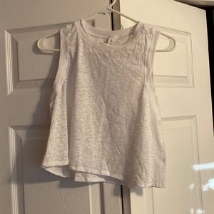 Lululemon workout crop tee